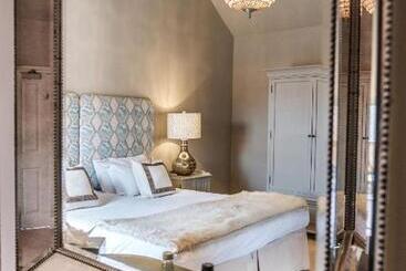 هاستل The Packhorse Inn