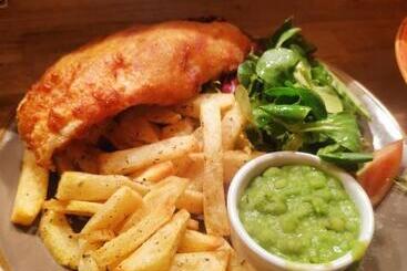هاستل The Watergate Inn