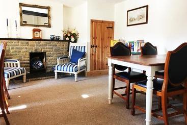 Hillside Bed And Breakfast
