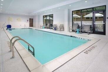 هتل Hampton Inn & Suites Atlanta Decatur/emory