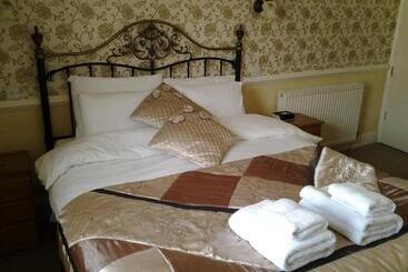 پانسیون No. 9 Guest House