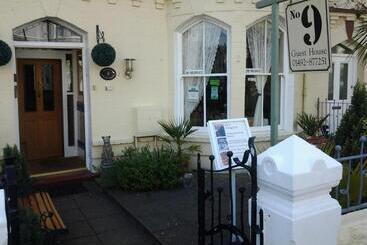 پانسیون No. 9 Guest House