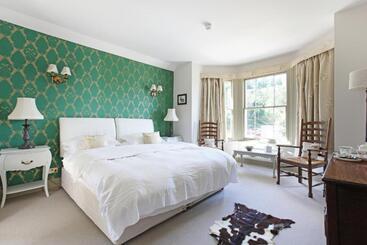 هاستل The Plough Inn
