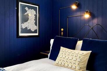 Crafnant House   Bed & Breakfast
