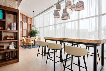 هتل Fairfield Inn & Suites By Marriott Cancun Airport