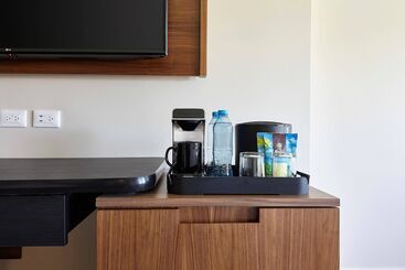 هتل Fairfield Inn & Suites By Marriott Cancun Airport