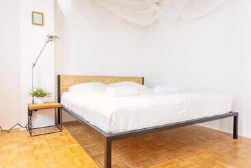 پانسیون Green Residence Boutique Lofts & Villa