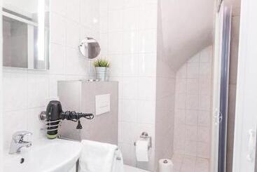 پانسیون Green Residence Boutique Lofts & Villa