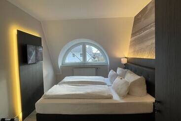 هتل Fisher S Inn