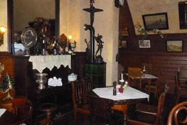 پانسیون Altes Vogtshaus