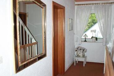 پانسیون Gästehaus Kramer   Emde
