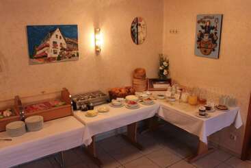 پانسیون Landgasthof Hotel Sauer
