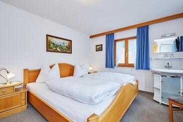 پانسیون Landhaus Lengg