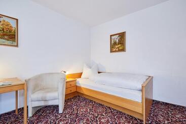 پانسیون Landhaus Lengg