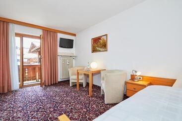 پانسیون Landhaus Lengg