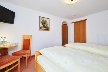 پانسیون Landhaus Lengg