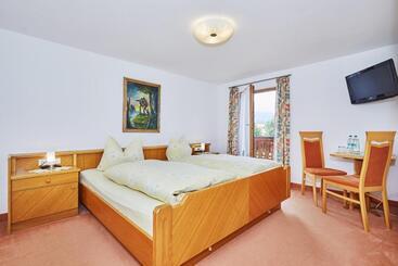 پانسیون Landhaus Lengg