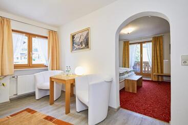 پانسیون Landhaus Lengg