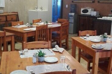 پانسیون Telestai Guest House