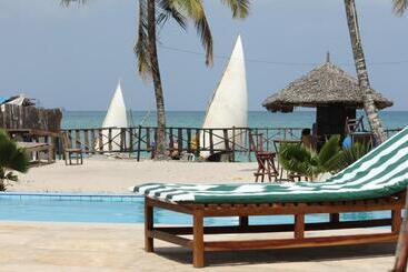 Villa Dahl Beach Resort