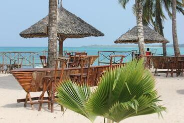 Villa Dahl Beach Resort