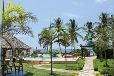 Villa Dahl Beach Resort
