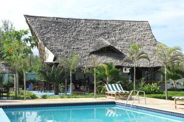 Villa Dahl Beach Resort