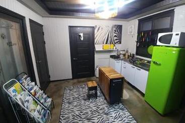 پانسیون Dalbit Stay Seodaejeon