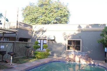 پانسیون Global Guest House