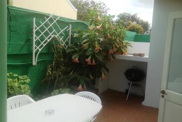 پانسیون Norfolk Guest House
