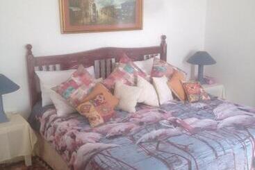 پانسیون Norfolk Guest House