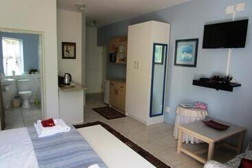 پانسیون Norfolk Guest House