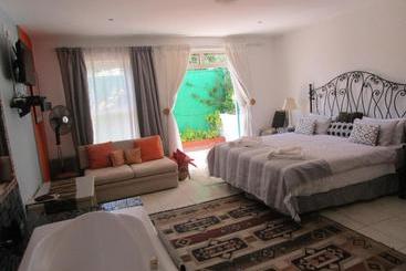 پانسیون Norfolk Guest House