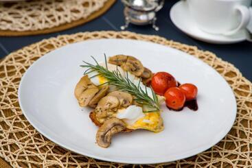 پانسیون Amour Guest House