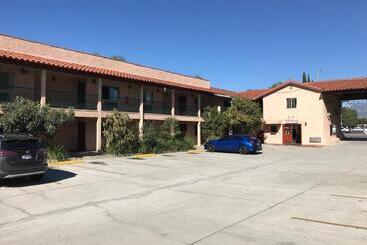 مُتل Best Inn Rosemead