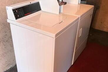 مُتل Best Inn Rosemead
