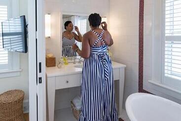 The Nantucket Hotel & Resort
