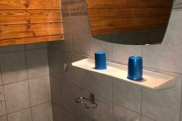 پانسیون Garni Appartement Collina
