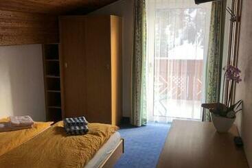 Panzió Garni Appartement Collina