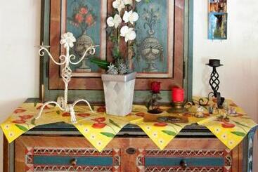 پانسیون Garni Appartement Collina