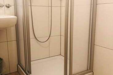 پانسیون Garni Appartement Collina