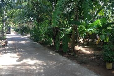 پانسیون Vasuki Guest House
