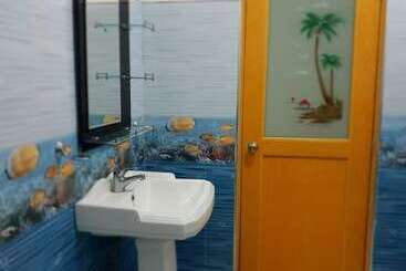 هاستل Ella River House