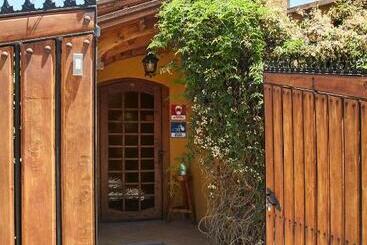 پانسیون Hostal Aldea Colchagua Experience