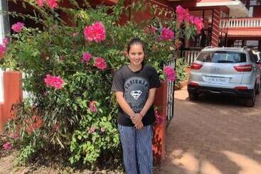 پانسیون Leon Hide Out Guest House