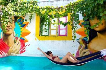 هاستل Hostal Guacamayas