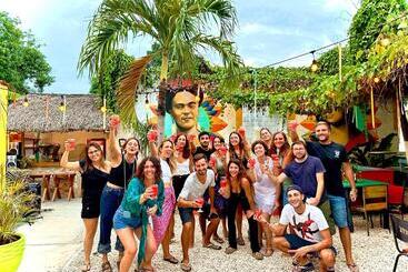 هاستل Hostal Guacamayas