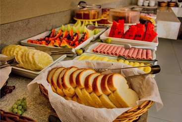 پانسیون Grandville Hotel Pousada