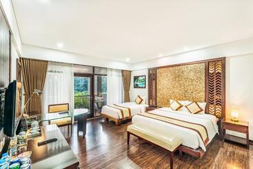 Vietsovpetro Ho Tram Beach Resort & Spa
