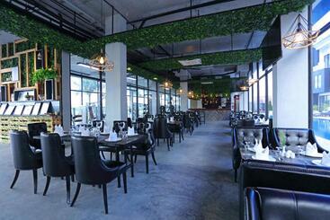 Eco Garden Residences